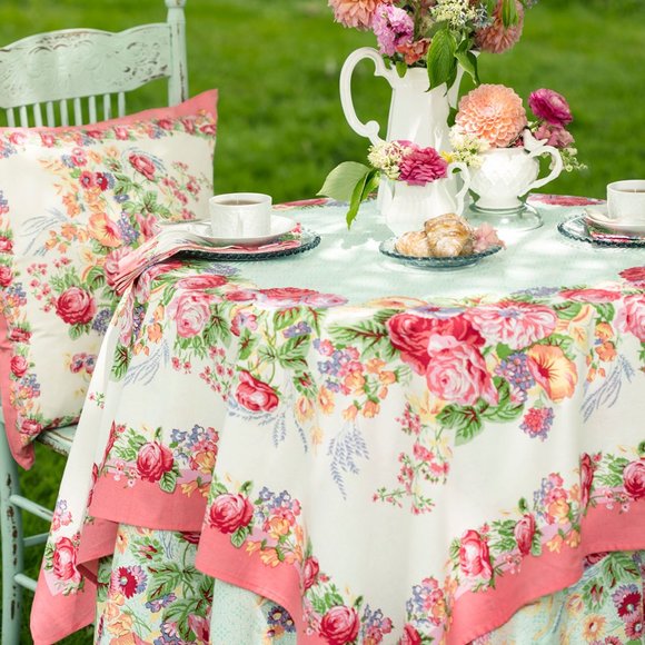 April Cornell Tablecloth Marion 36×36 - Picture 3 of 4